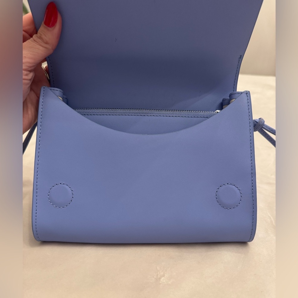 EUC! BAGGU Leather Compact Purse - Picture 6 of 16